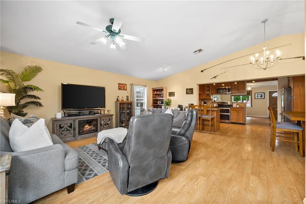 89 8th St, Bonita Springs, FL 34134 Photo