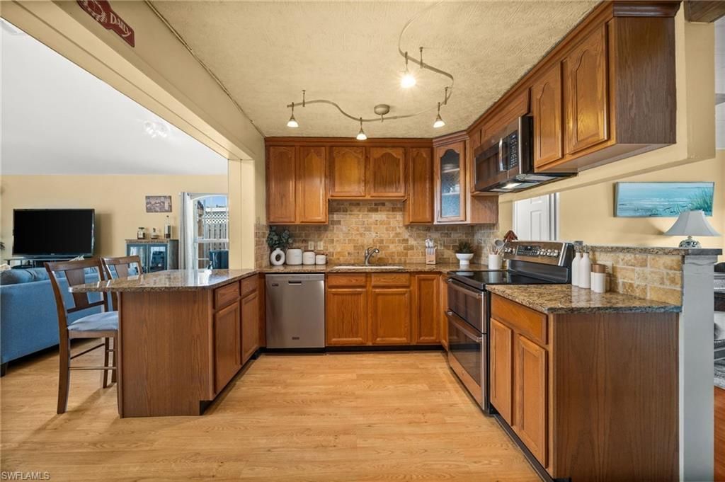 89 8th St, Bonita Springs, FL 34134 Photo