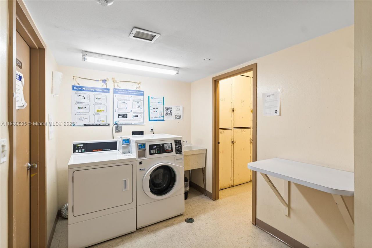 20301 W Country Club Dr, Unit 829, Aventura, FL 33180 Photo