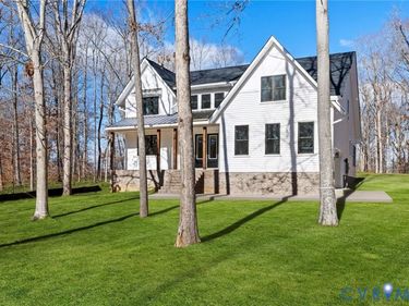 70 Blue Sky Way, Bumpass, VA 23024