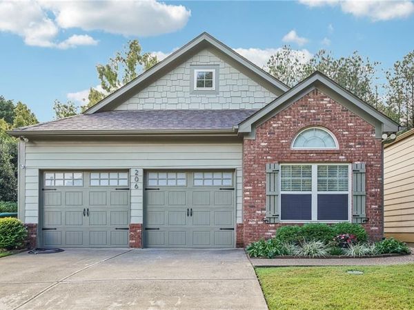 206 Oakleaf Drive, Acworth, GA 30102