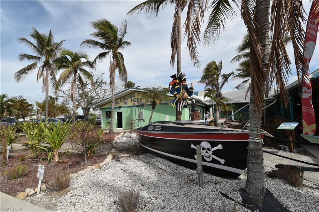 16 Nancy Ln, Fort Myers Beach, FL 33931 Photo