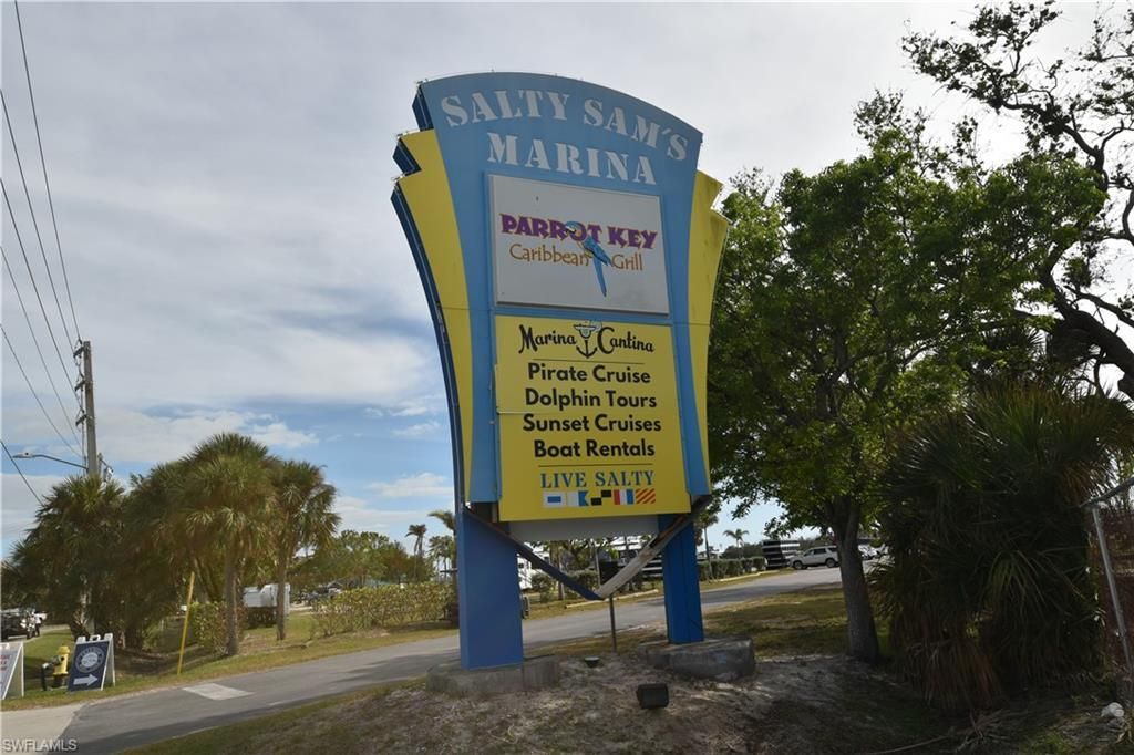 16 Nancy Ln, Fort Myers Beach, FL 33931 Photo