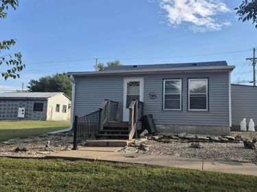 1311 9th Street, Auburn, NE 68305