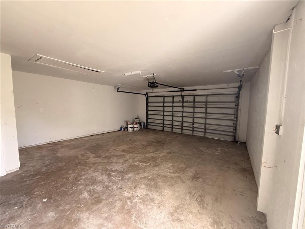 6468 Royal Woods Dr, Fort Myers, FL 33908 Photo