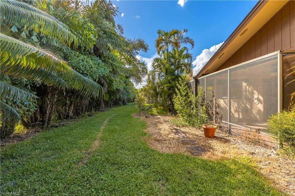 6468 Royal Woods Dr, Fort Myers, FL 33908 Photo
