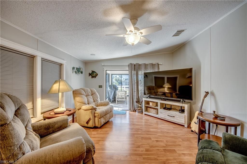 5020 Gulfgate Ln, Saint James City, FL 33956 Photo