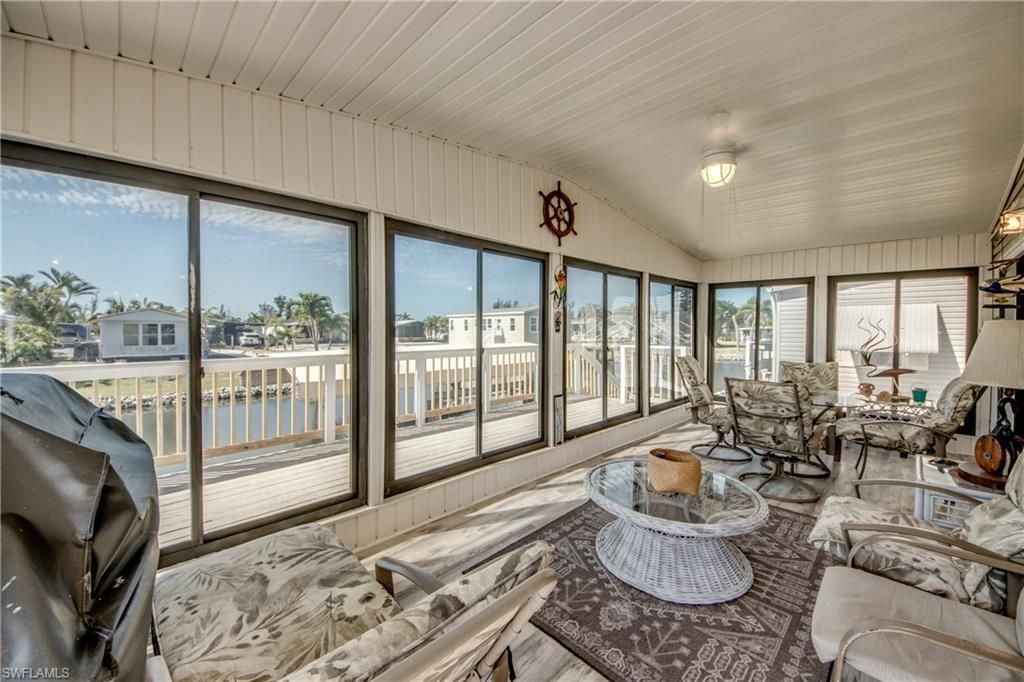 5020 Gulfgate Ln, Saint James City, FL 33956 Photo