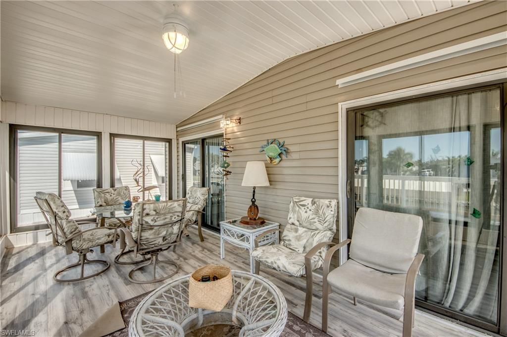 5020 Gulfgate Ln, Saint James City, FL 33956 Photo