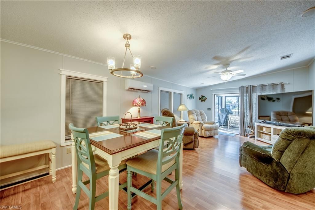 5020 Gulfgate Ln, Saint James City, FL 33956 Photo