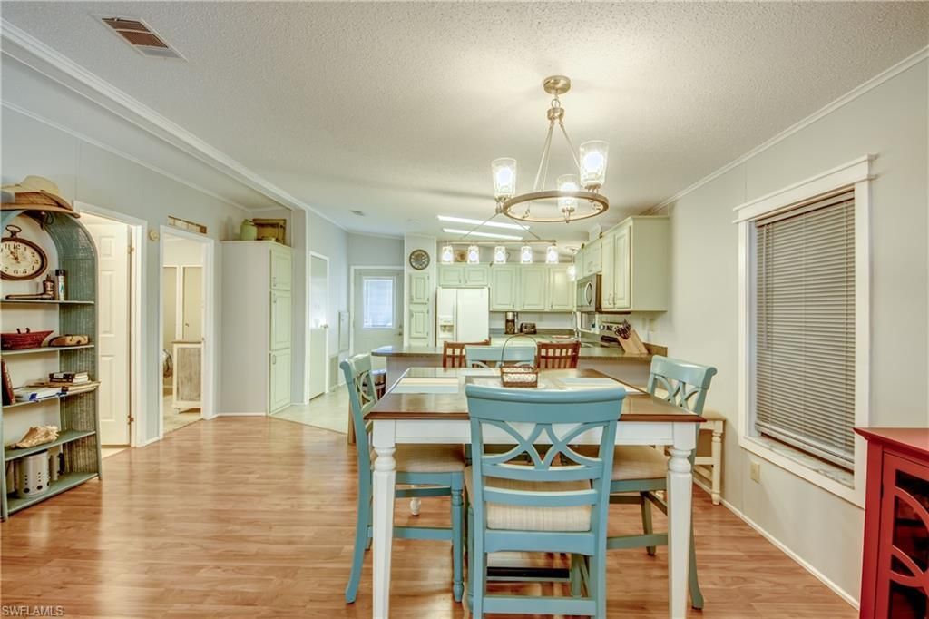 5020 Gulfgate Ln, Saint James City, FL 33956 Photo