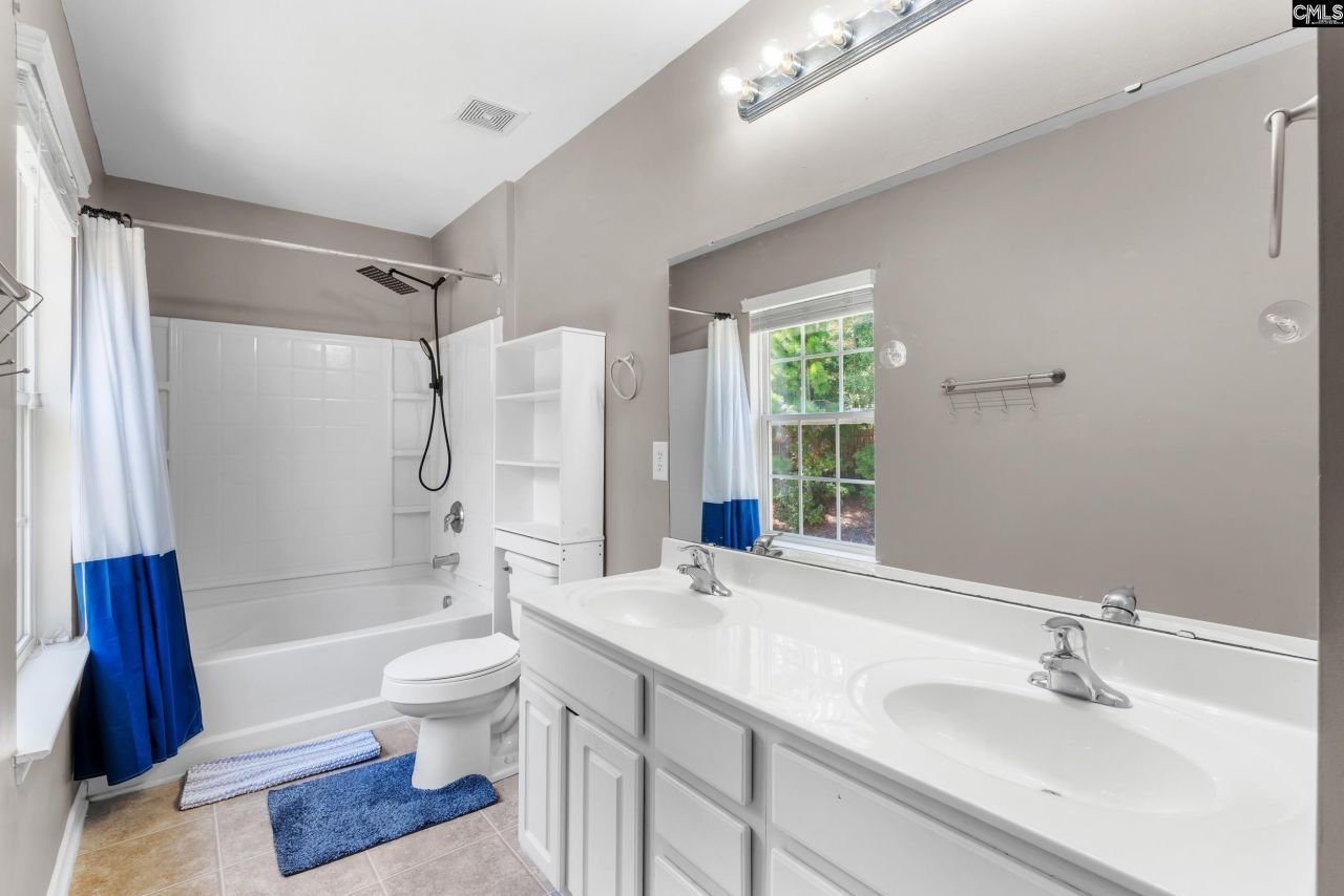 105 Saskatoon Drive Photo 13