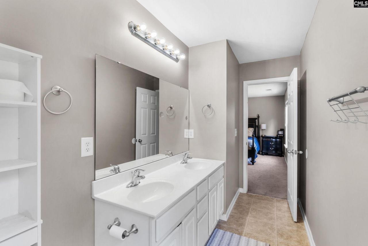 105 Saskatoon Drive Photo 15