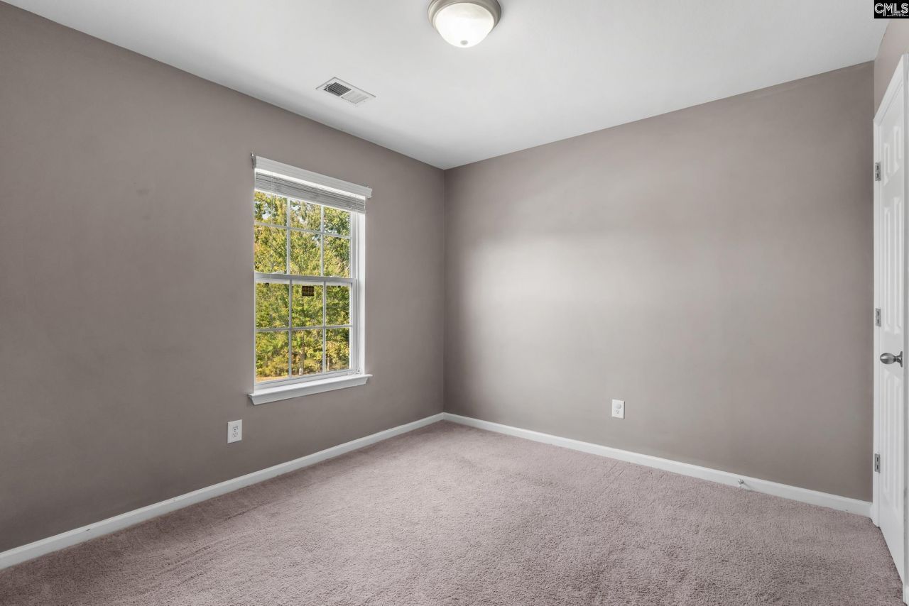 105 Saskatoon Drive Photo 19