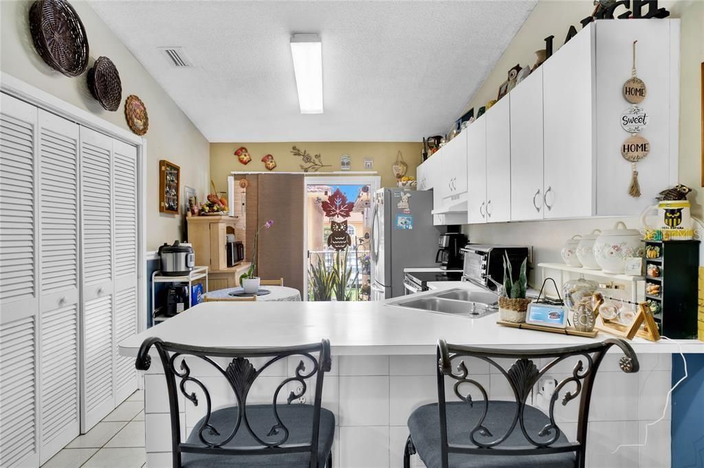 7842 W 34th Lane, Unit 202, Hialeah, FL 33018 Photo