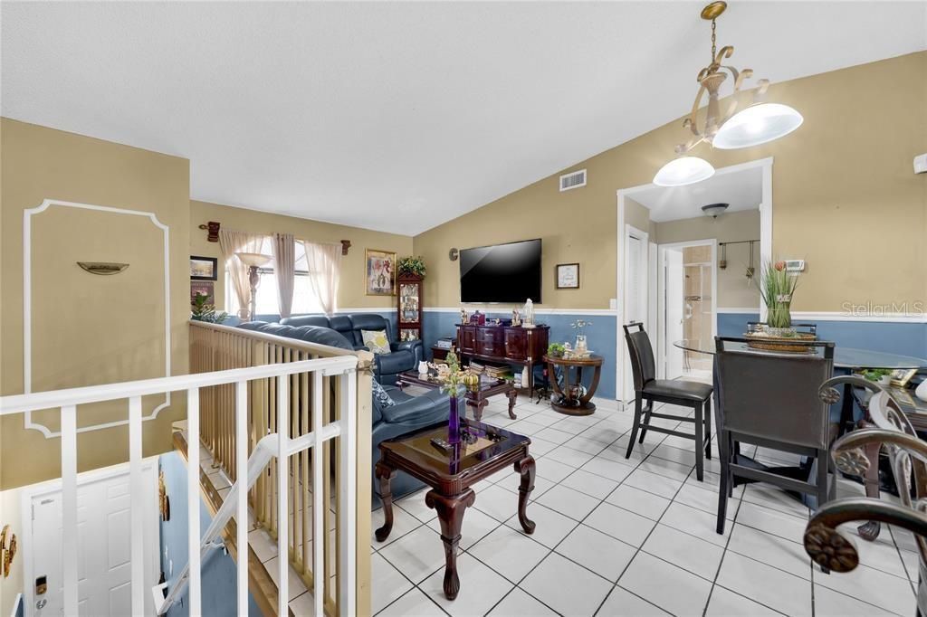 7842 W 34th Lane, Unit 202, Hialeah, FL 33018 Photo