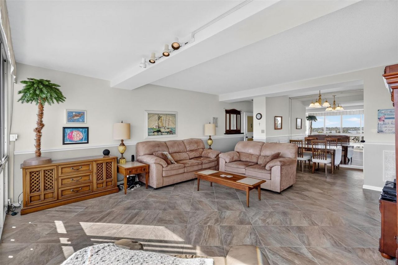 31 Island Way, Unit 408, Clearwater Beach, FL 33767 Photo