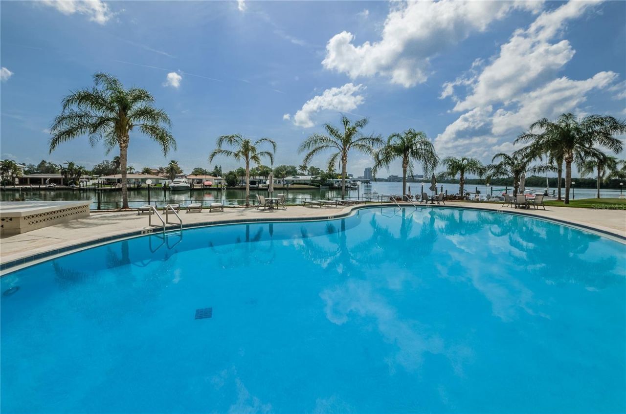 31 Island Way, Unit 408, Clearwater Beach, FL 33767 Photo