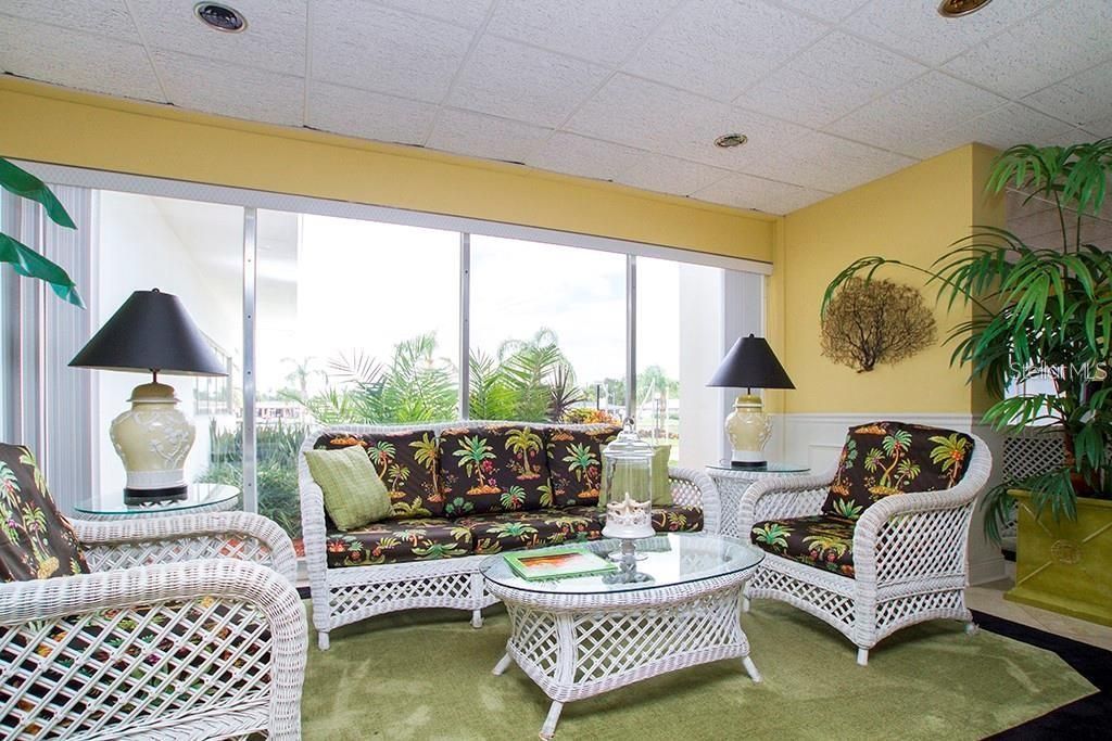 31 Island Way, Unit 408, Clearwater Beach, FL 33767 Photo