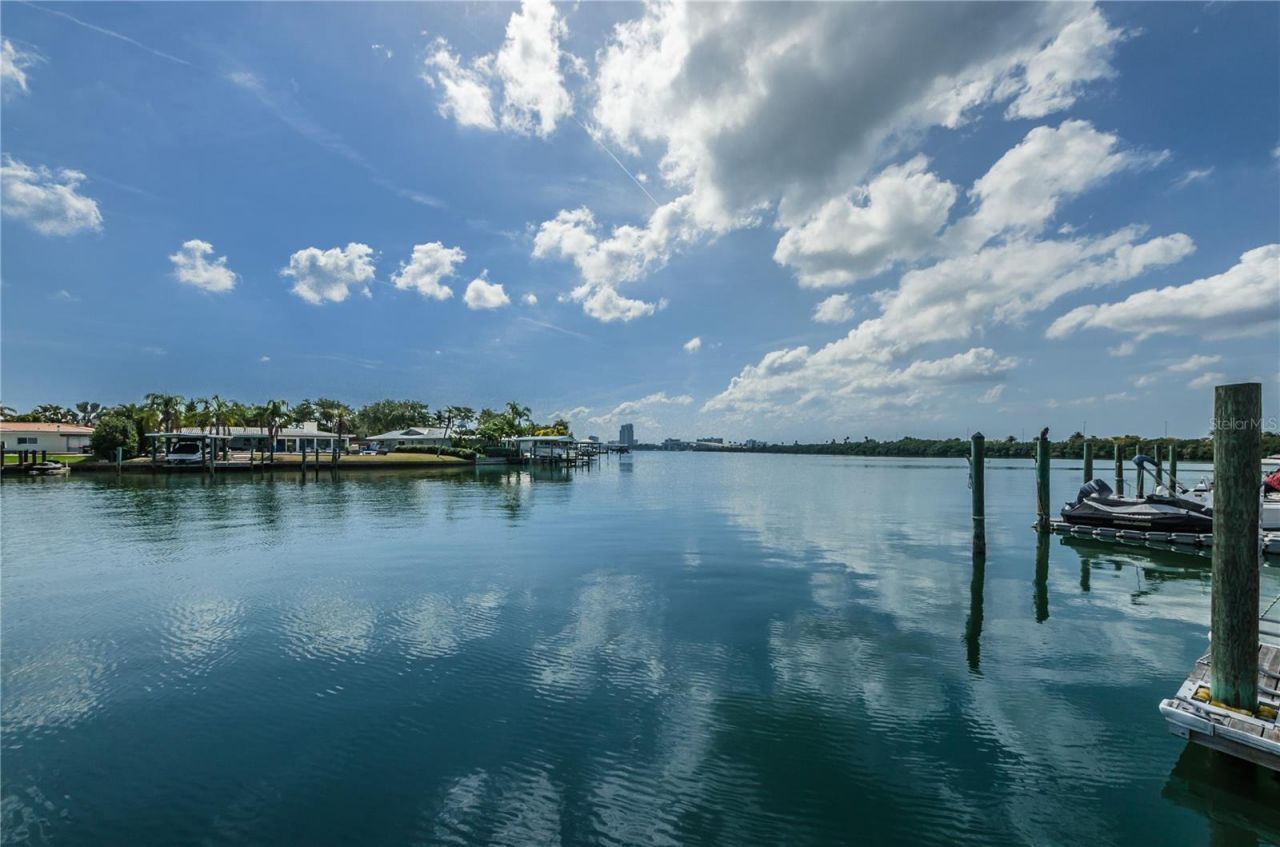 31 Island Way, Unit 408, Clearwater Beach, FL 33767 Photo