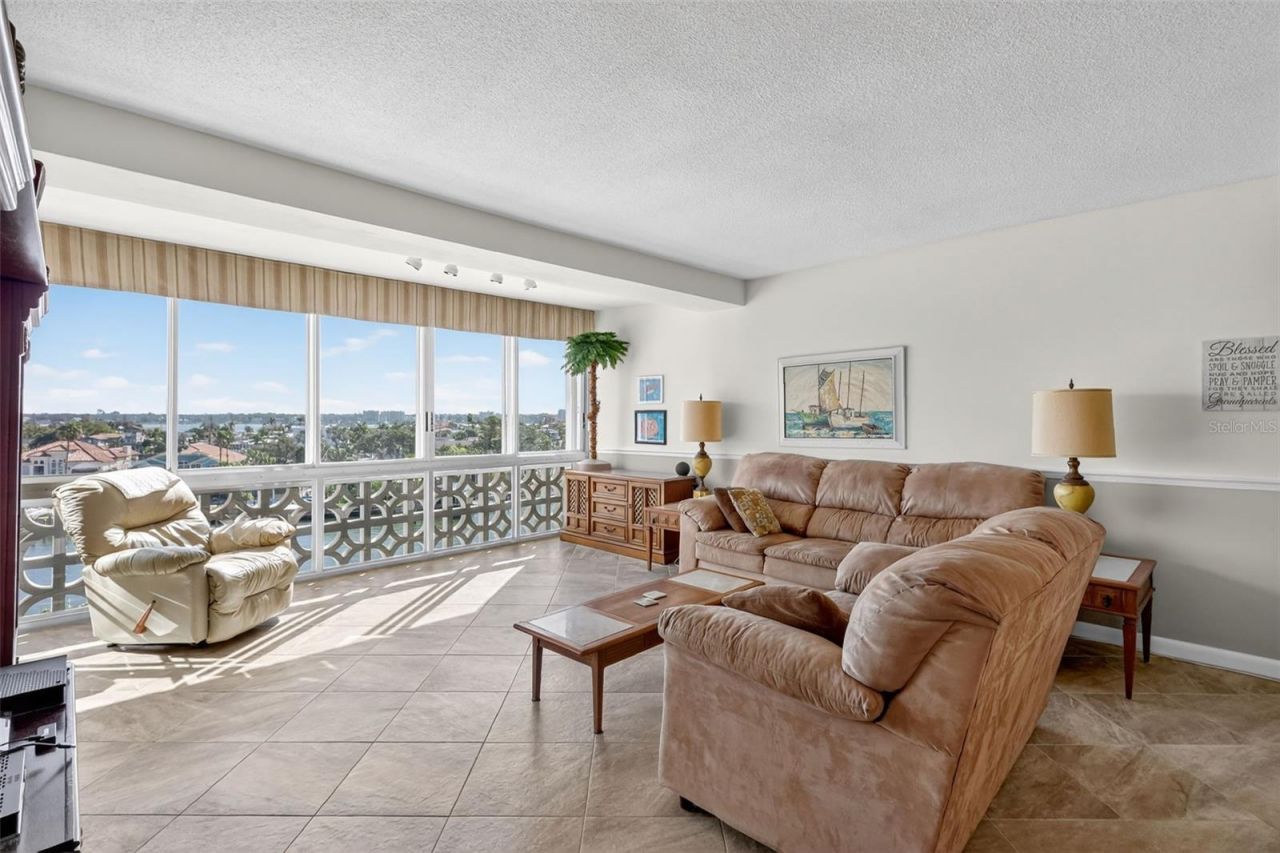 31 Island Way, Unit 408, Clearwater Beach, FL 33767 Photo