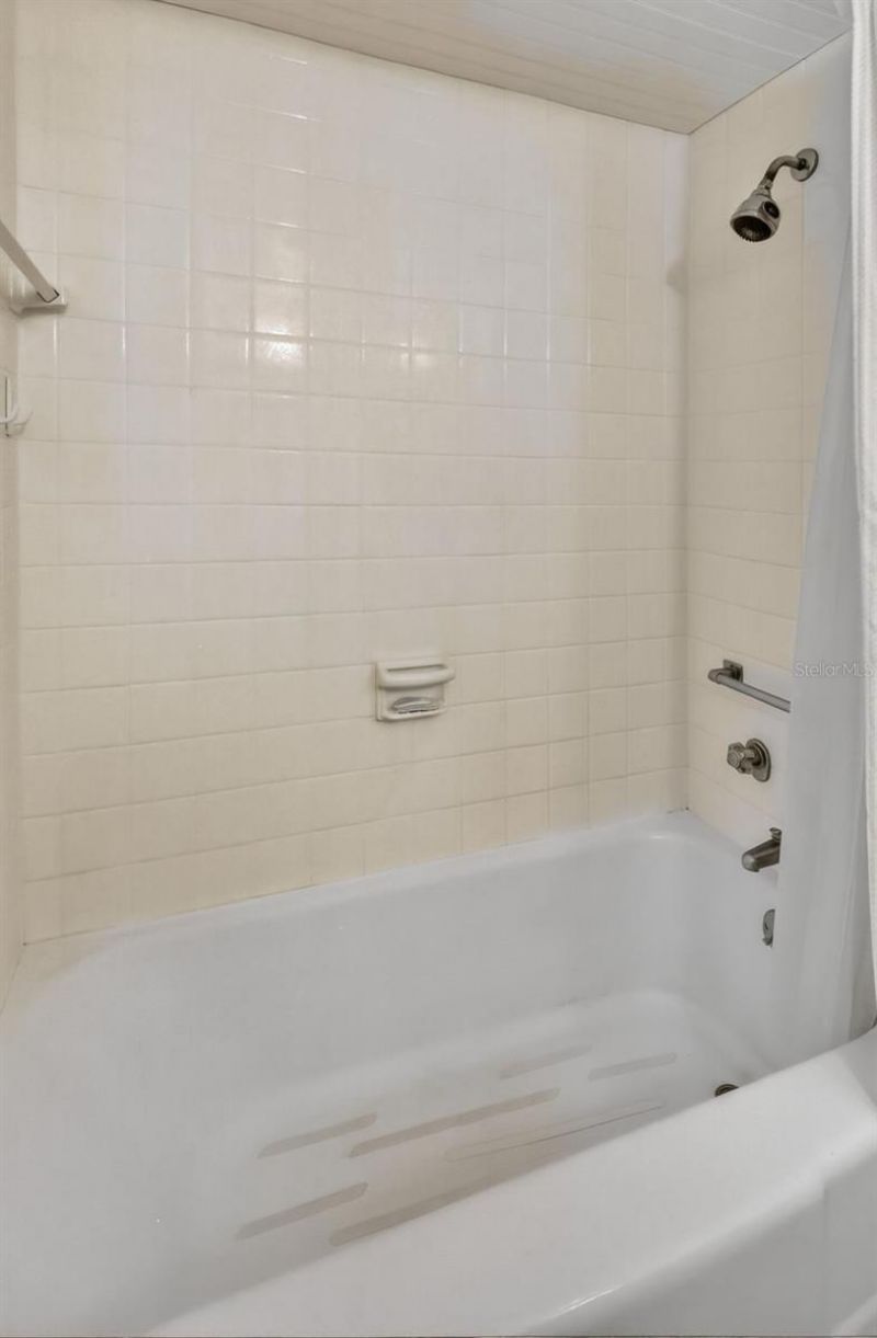 31 Island Way, Unit 408, Clearwater Beach, FL 33767 Photo