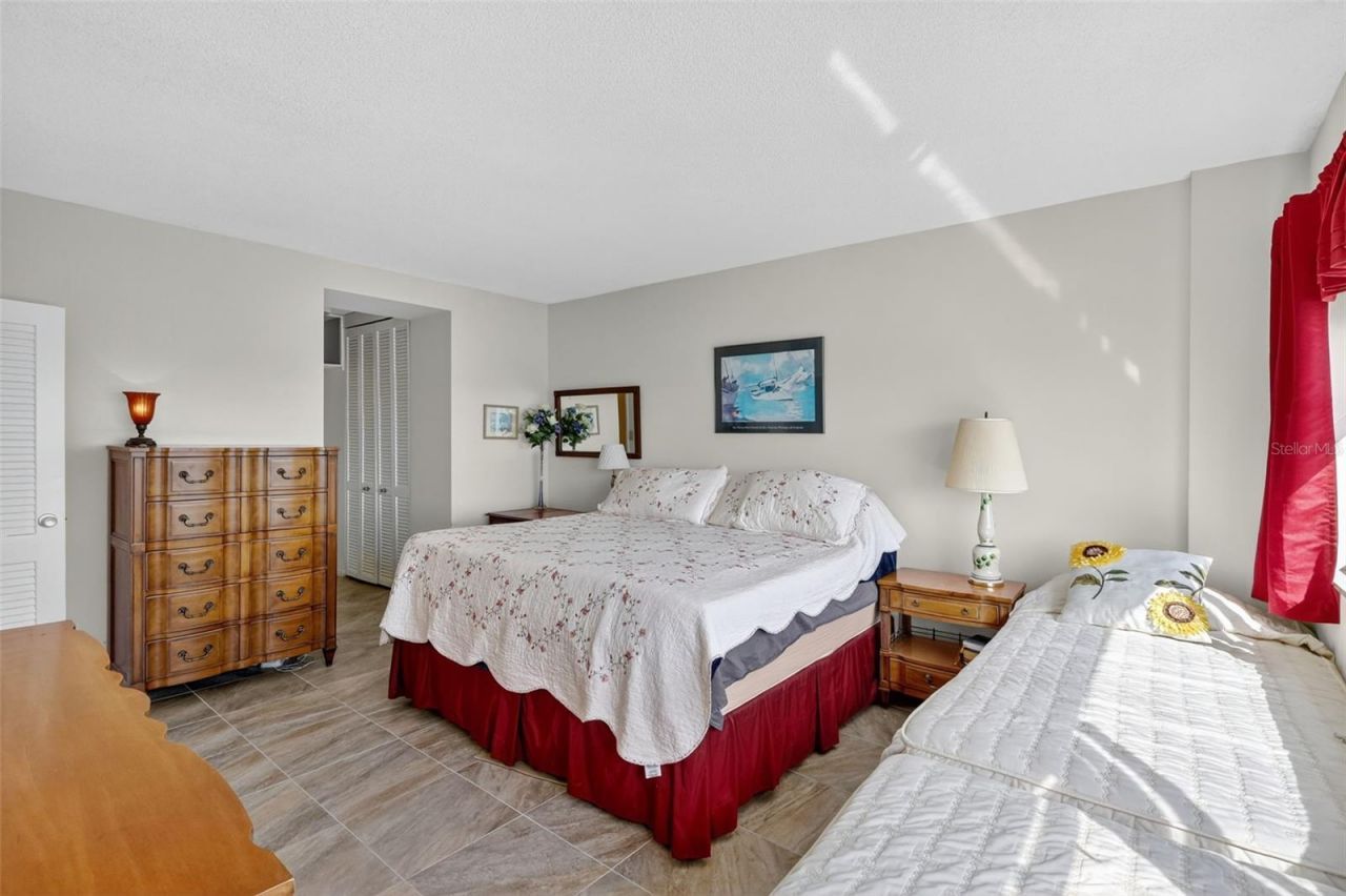 31 Island Way, Unit 408, Clearwater Beach, FL 33767 Photo