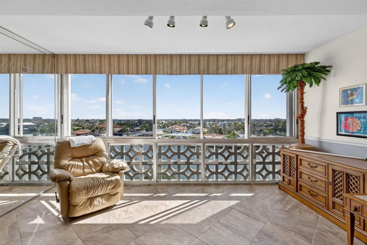 31 Island Way, Unit 408, Clearwater Beach, FL 33767 Photo