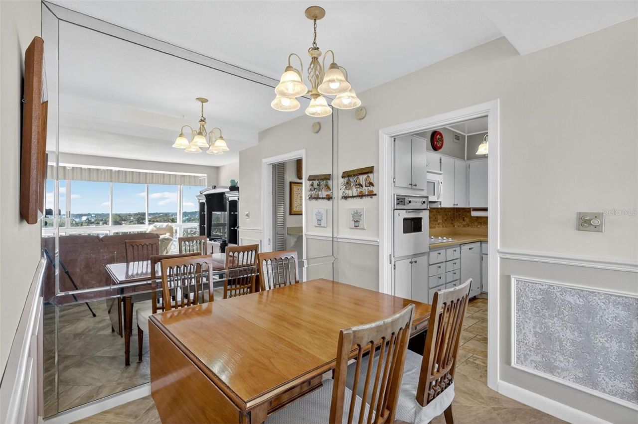 31 Island Way, Unit 408, Clearwater Beach, FL 33767 Photo