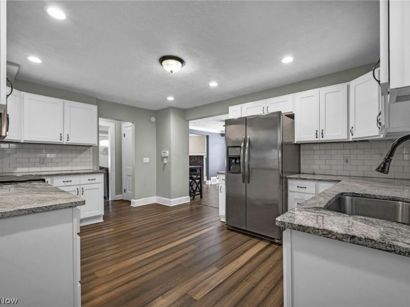 24801 Highland Road, Richmond Heights, OH 44143 Photo 8
