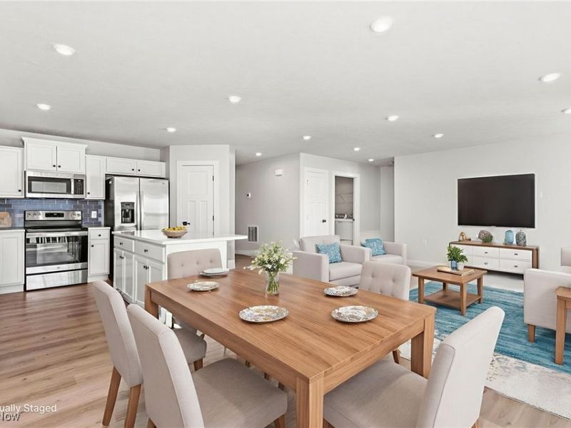 3658 knecht, Norton, OH 44203 Photo 11