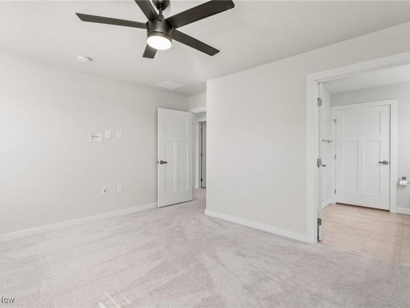 3658 knecht, Norton, OH 44203 Photo 31