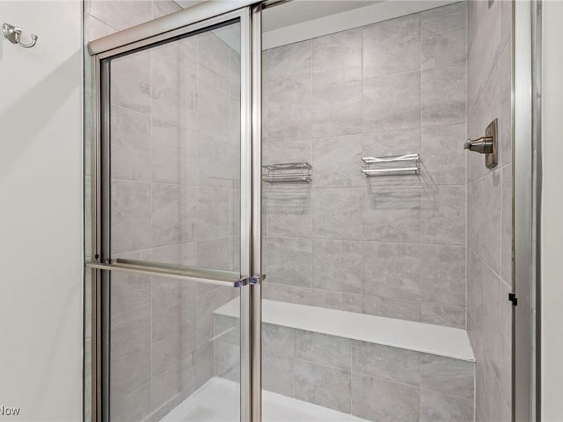 3658 knecht, Norton, OH 44203 Photo 33