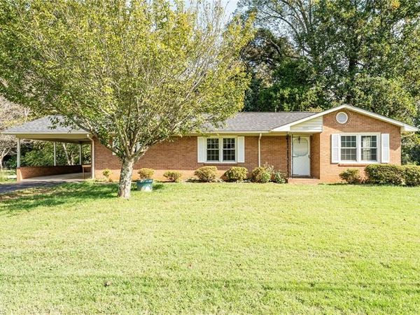 6653 Andes Street, Germanton, NC 27019