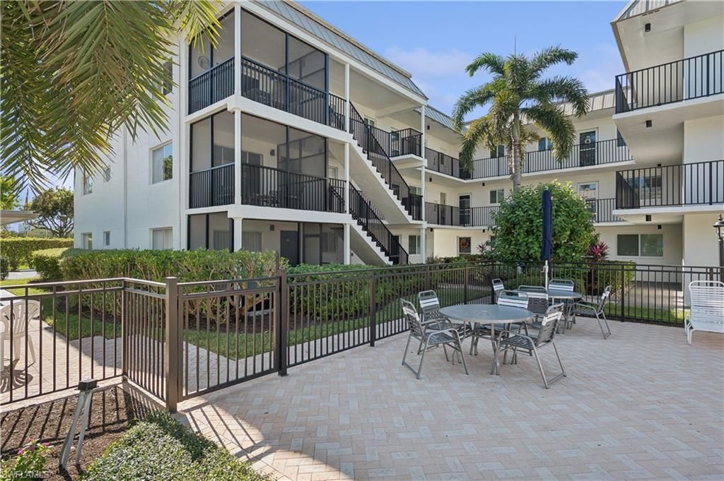 766 Central Ave, Unit 313, Naples, FL 34102 Photo