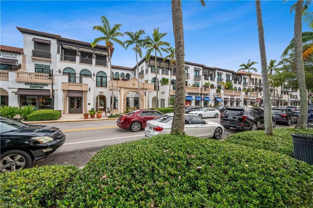 766 Central Ave, Unit 313, Naples, FL 34102 Photo