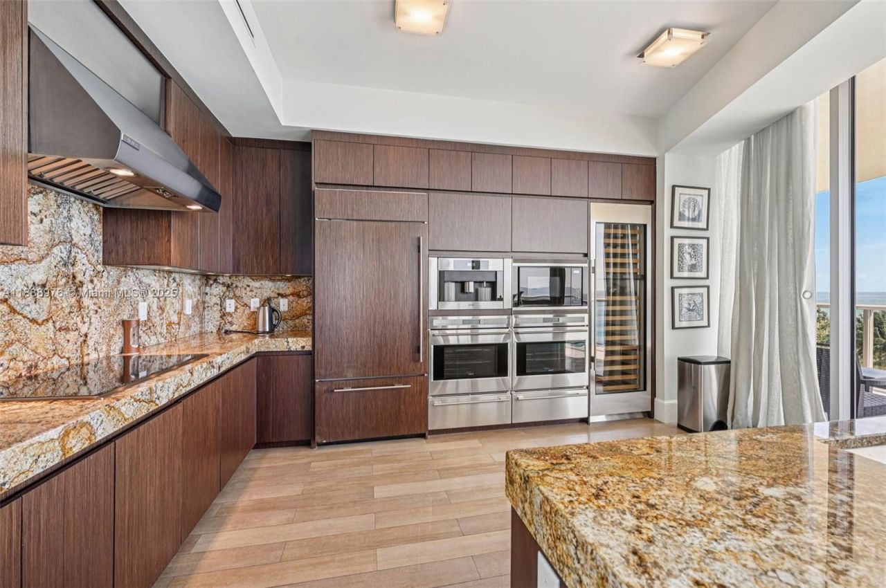 9703 Collins Ave, Unit 600, Bal Harbour, FL 33154 Photo