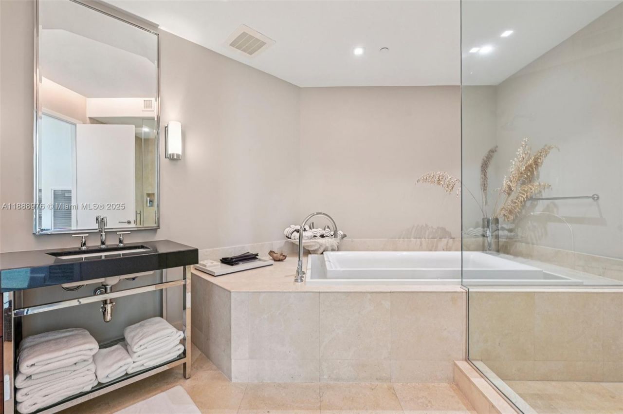 9703 Collins Ave, Unit 600, Bal Harbour, FL 33154 Photo