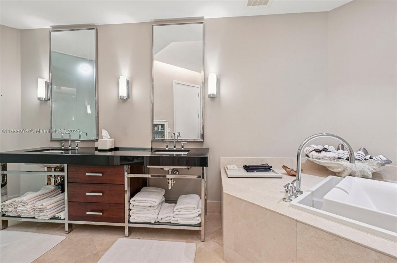 9703 Collins Ave, Unit 600, Bal Harbour, FL 33154 Photo