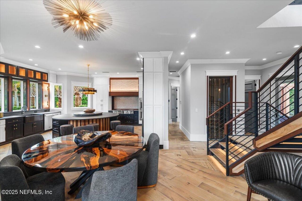 4334 Ponte Vedra Boulevard, Jacksonville Beach, FL 32250 Photo