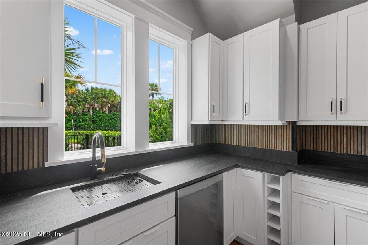 4334 Ponte Vedra Boulevard, Jacksonville Beach, FL 32250 Photo