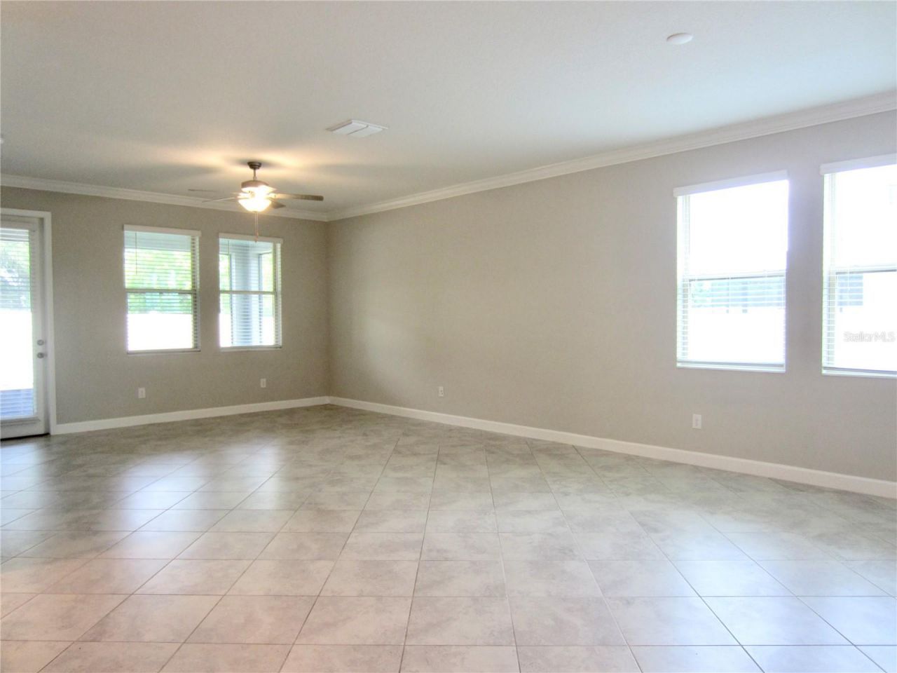 24815 Lambrusco Loop, Lutz, FL 33559 Photo