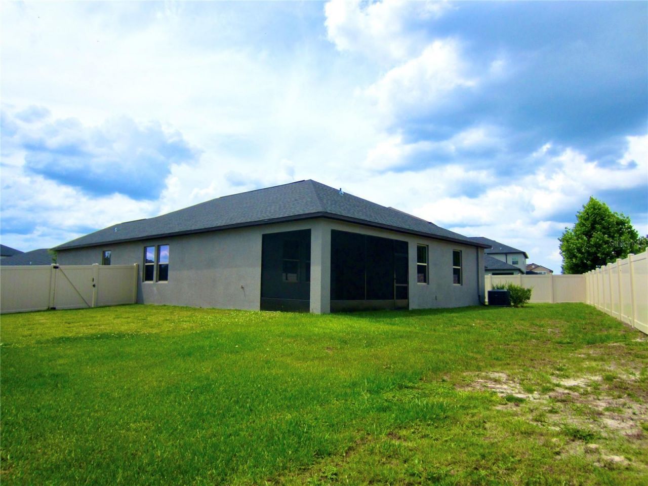 24815 Lambrusco Loop, Lutz, FL 33559 Photo