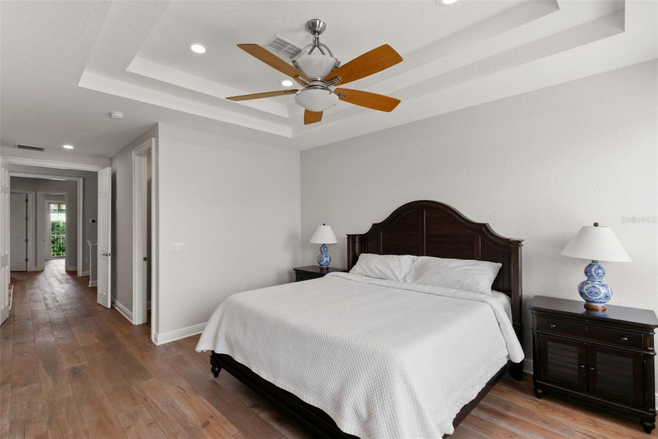 24 Mangrove Point, Saint Petersburg, FL 33705 Photo