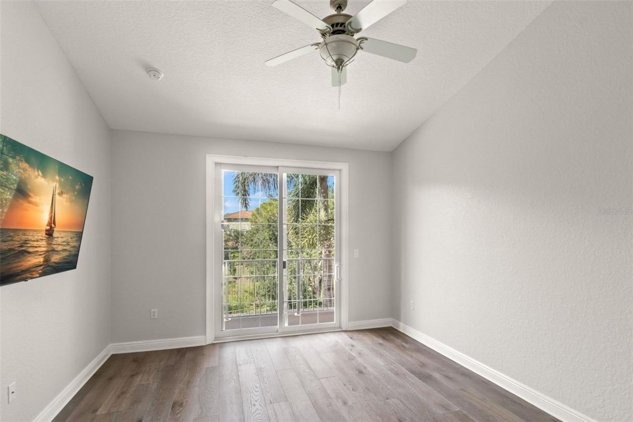 24 Mangrove Point, Saint Petersburg, FL 33705 Photo