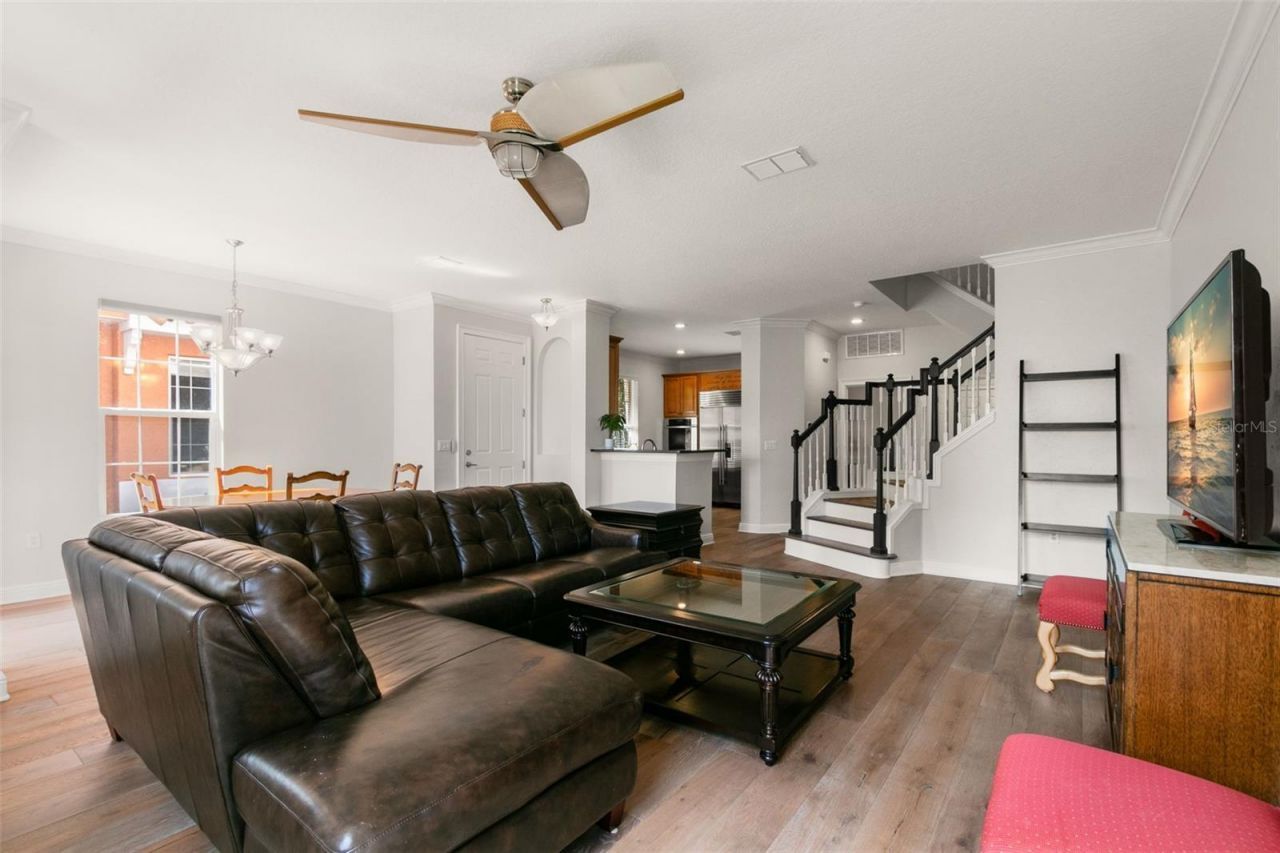 24 Mangrove Point, Saint Petersburg, FL 33705 Photo