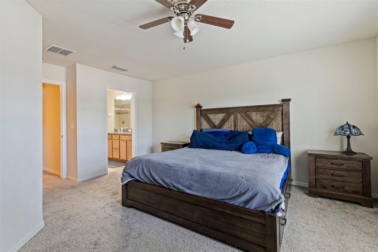 5148 Bay Isle Circle, Clearwater, FL 33760 Photo