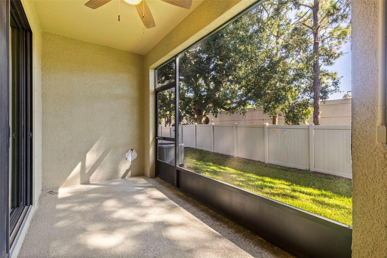 5148 Bay Isle Circle, Clearwater, FL 33760 Photo
