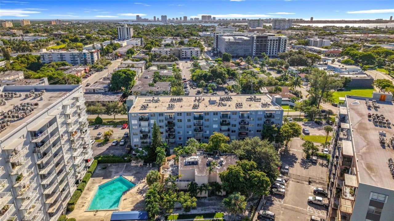12500 NE 15th Avenue, Unit 105, North Miami, FL 33161 Photo