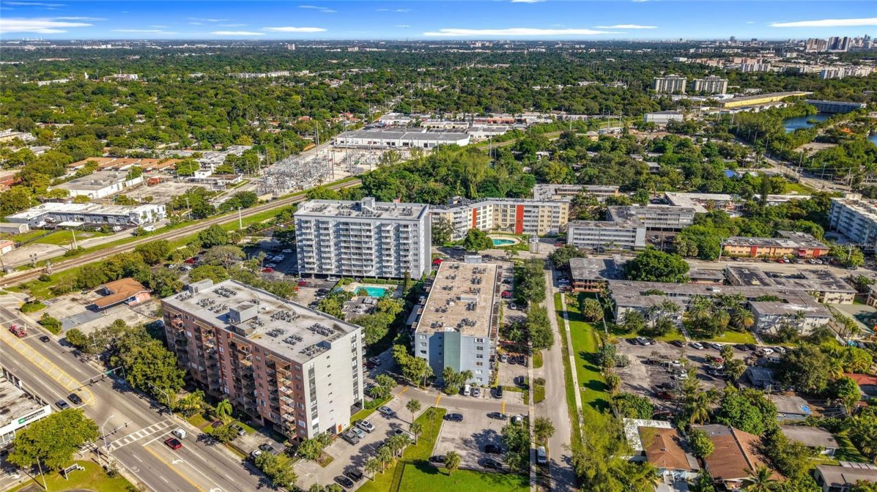 12500 NE 15th Avenue, Unit 105, North Miami, FL 33161 Photo